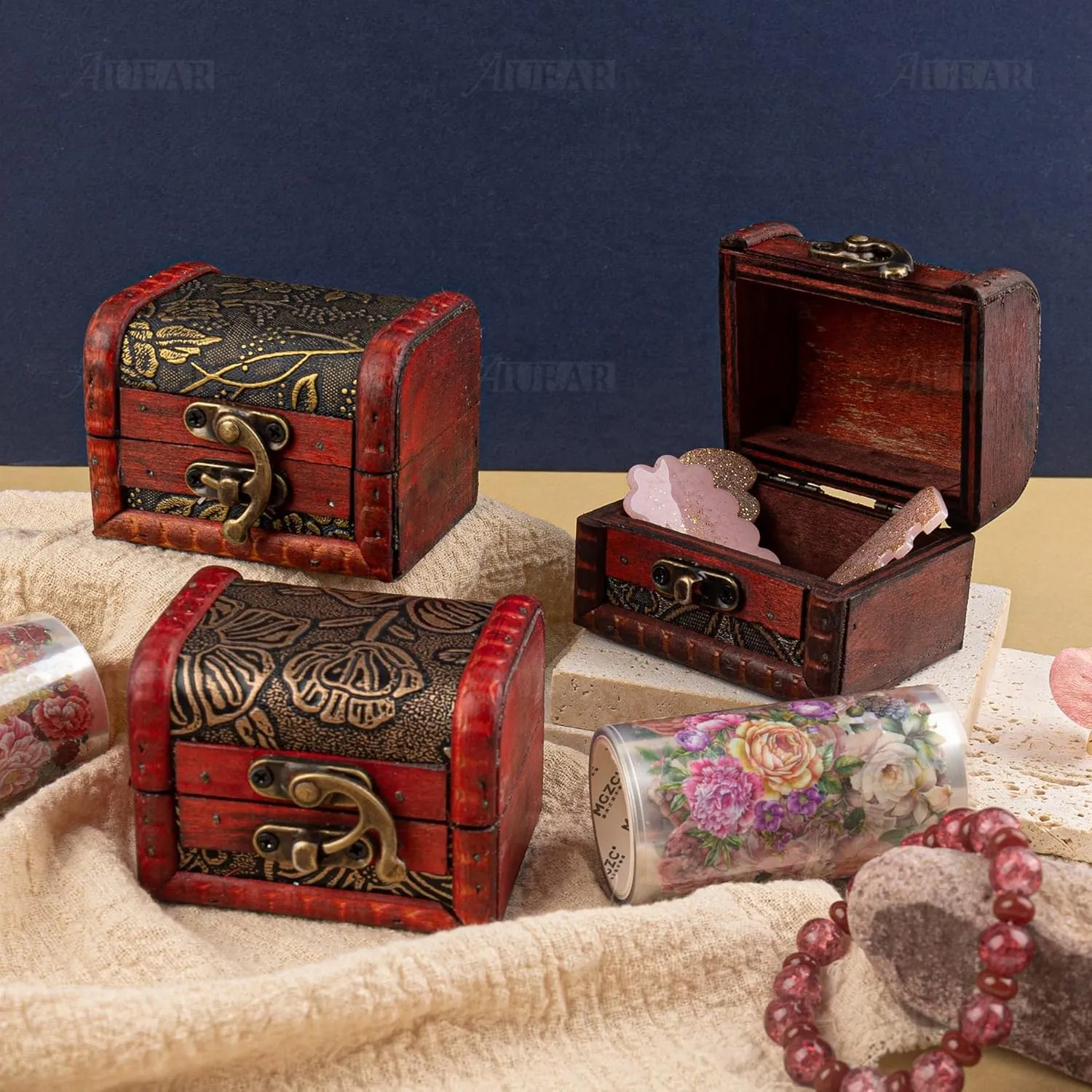 AUEAR, 3 Pack Vintage Jewelry Boxes Small Treasure Chest Wooden Rings Case with Lock for Storing (Style B)