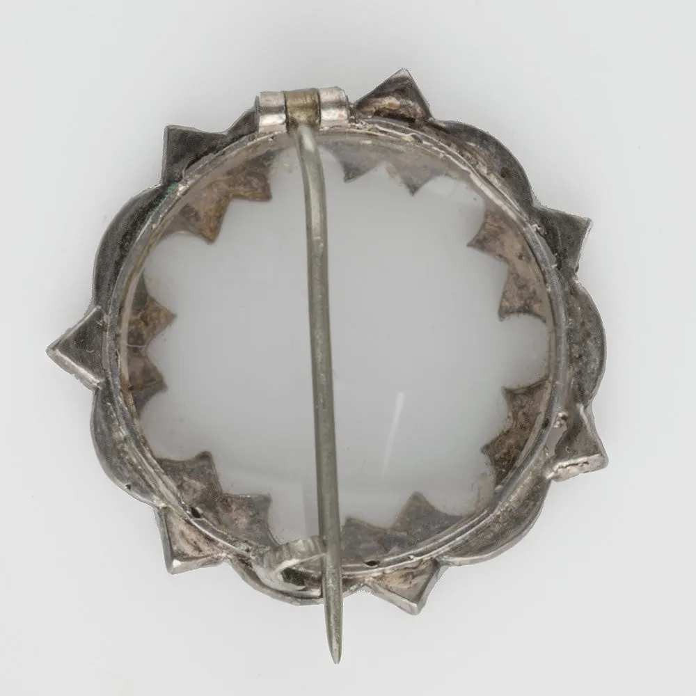 Georgian mourning brooch with seed pearl frame. pnvc1069e