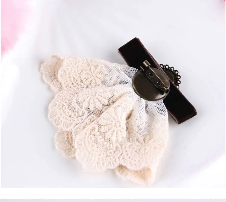 High-end Vintage Bow Brooch Lapel Pin Badge Coat Sweater Ornament Butterfly Brooches