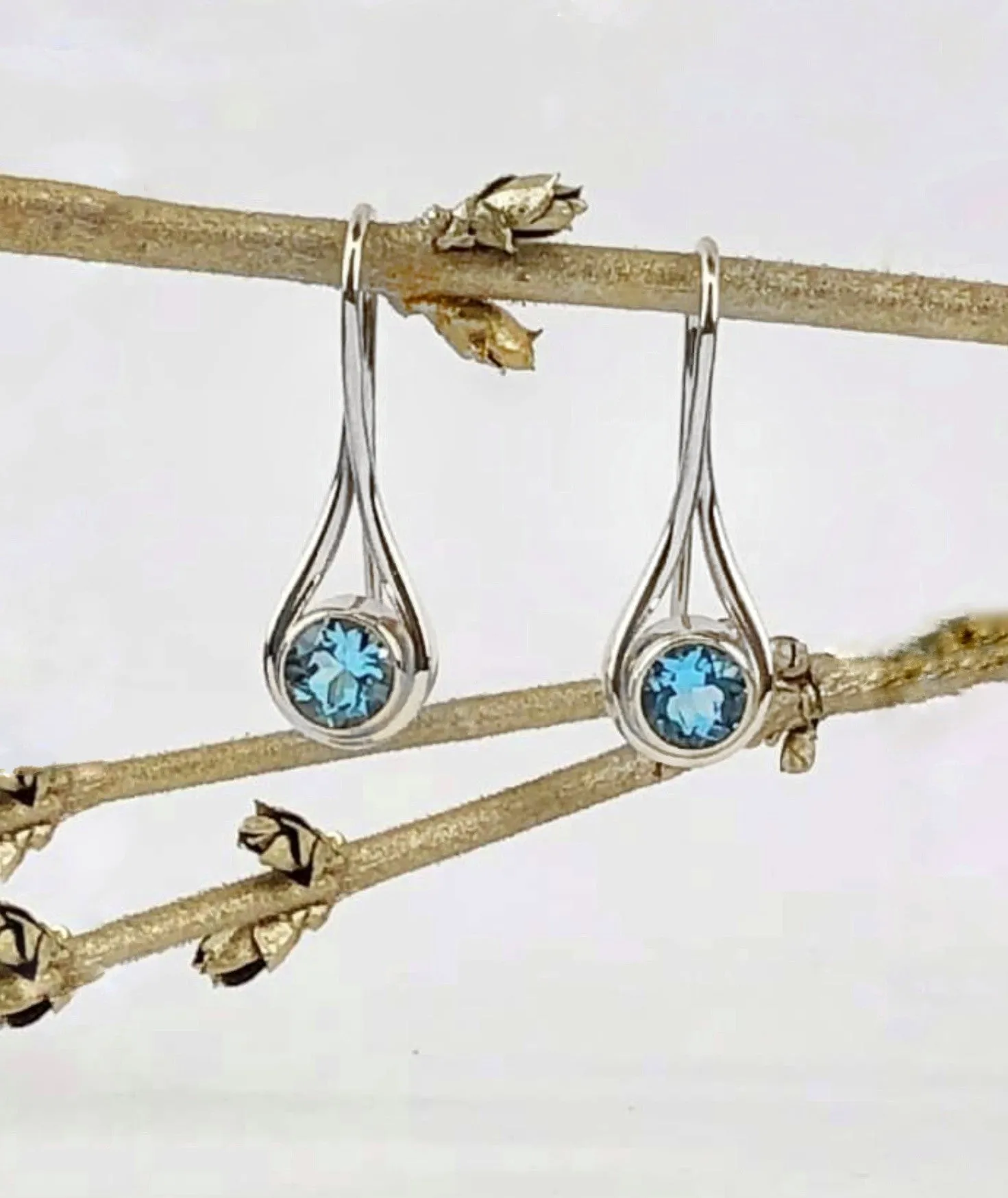 "Desire" Earrings
