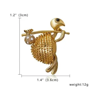 Stunning diamonte gold plated vintage look tortoise christmas brooch cake pin a9